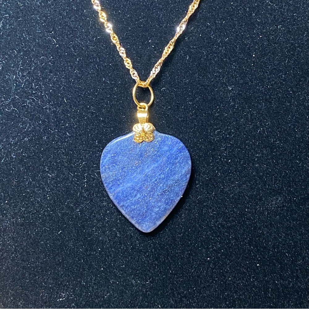 Heart Stone Pendant